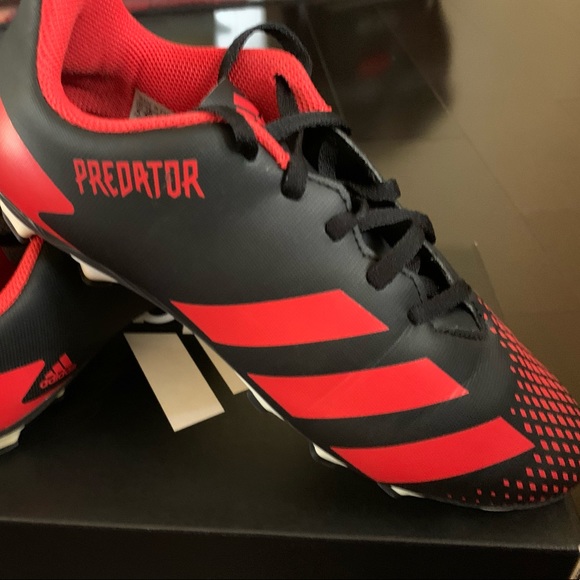 Adidas Predator 20.4 FXG cleats - Picture 2 of 4